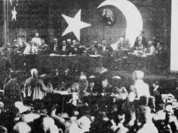 madem-o-kadar-c3a2dil-bir-mahkemeydi-o-zaman-neden-kendiniz-ic3a7in-istemiyorsunuz-360x270 Erdemlerin Sürekliliği Anlamında Nefis Sağ­lığının Korunması