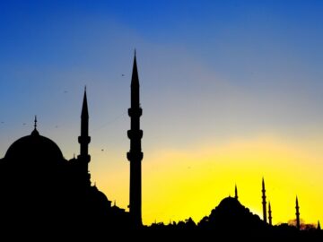 islamda-cami-360x270 Ebu Nasr el-Farabi - Es-Siyasetü'l-Medeniyye ''Alıntılar''