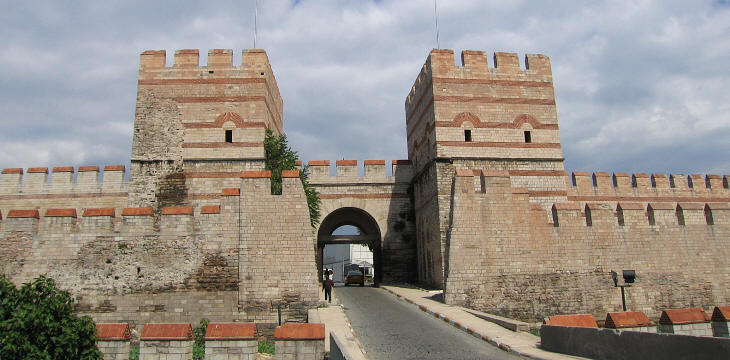 Türk’lerin İmar ve İhyâ Ettiği Şehirlerden Bir Şehir Olan ‘Belgrat’