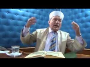 hqdefault-300x225 Talha Hakan Alp Hoca'dan Prof. Bayraktar Bayraklı'ya Tenkid...