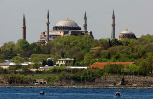 ayasofya-300x194 Teklifiniz ve temsiliniz yok ise siz de yoksunuz!