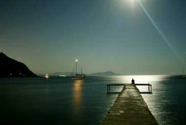bodrum-butik-otel-manzara-insan-1-365x245 Kendine Bakan Eksiğini Görecektir